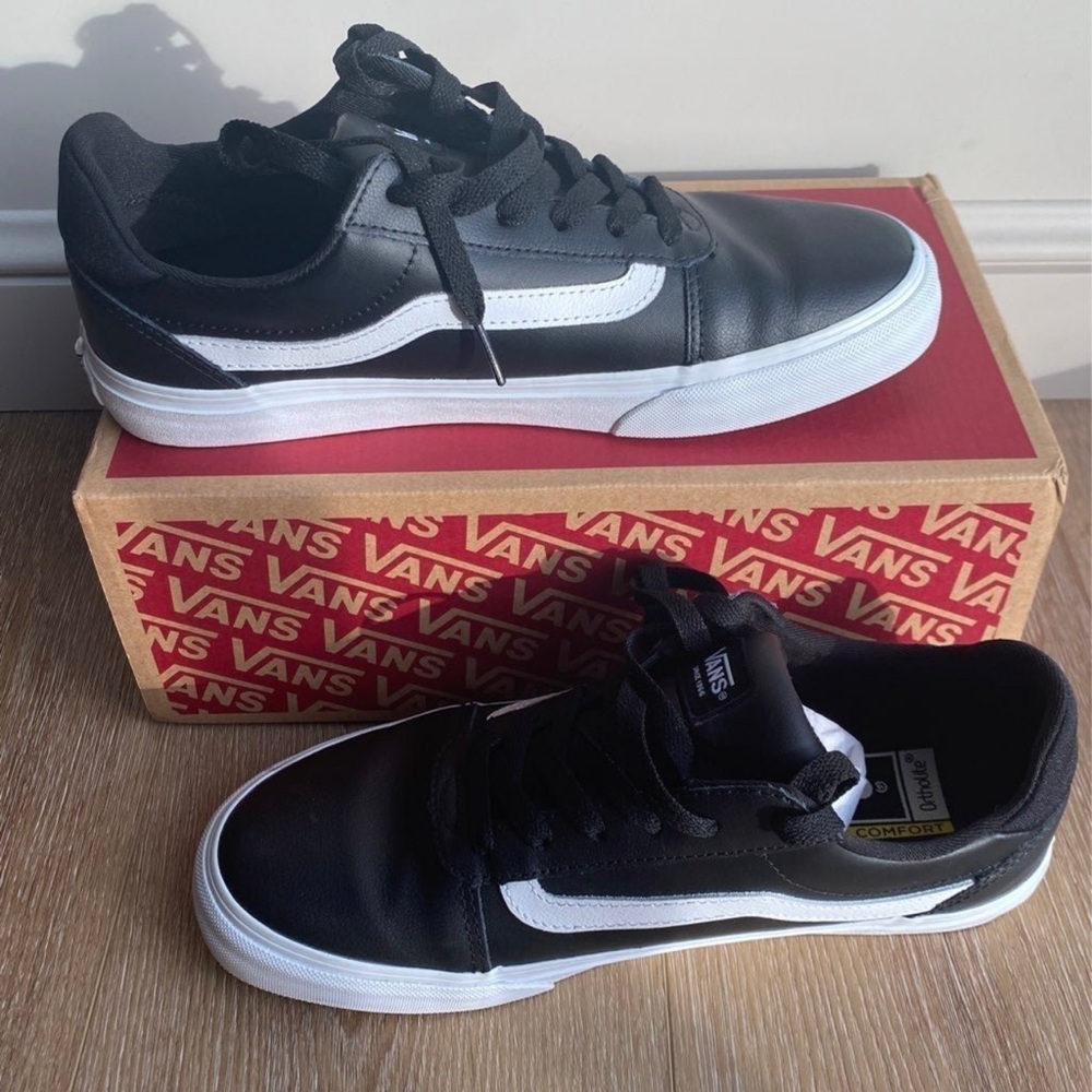 Vans Old Skool size 9.5